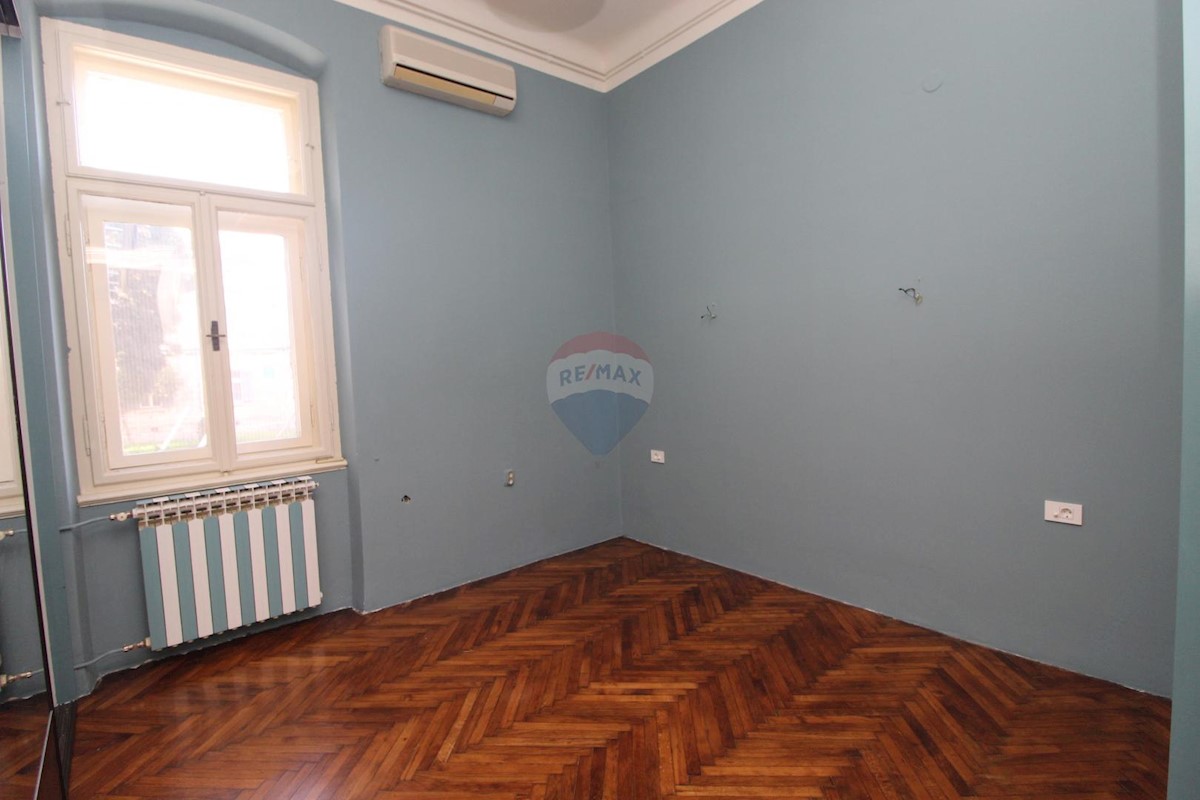 Stanovanje/Apartma Centar, Pula, 133m2