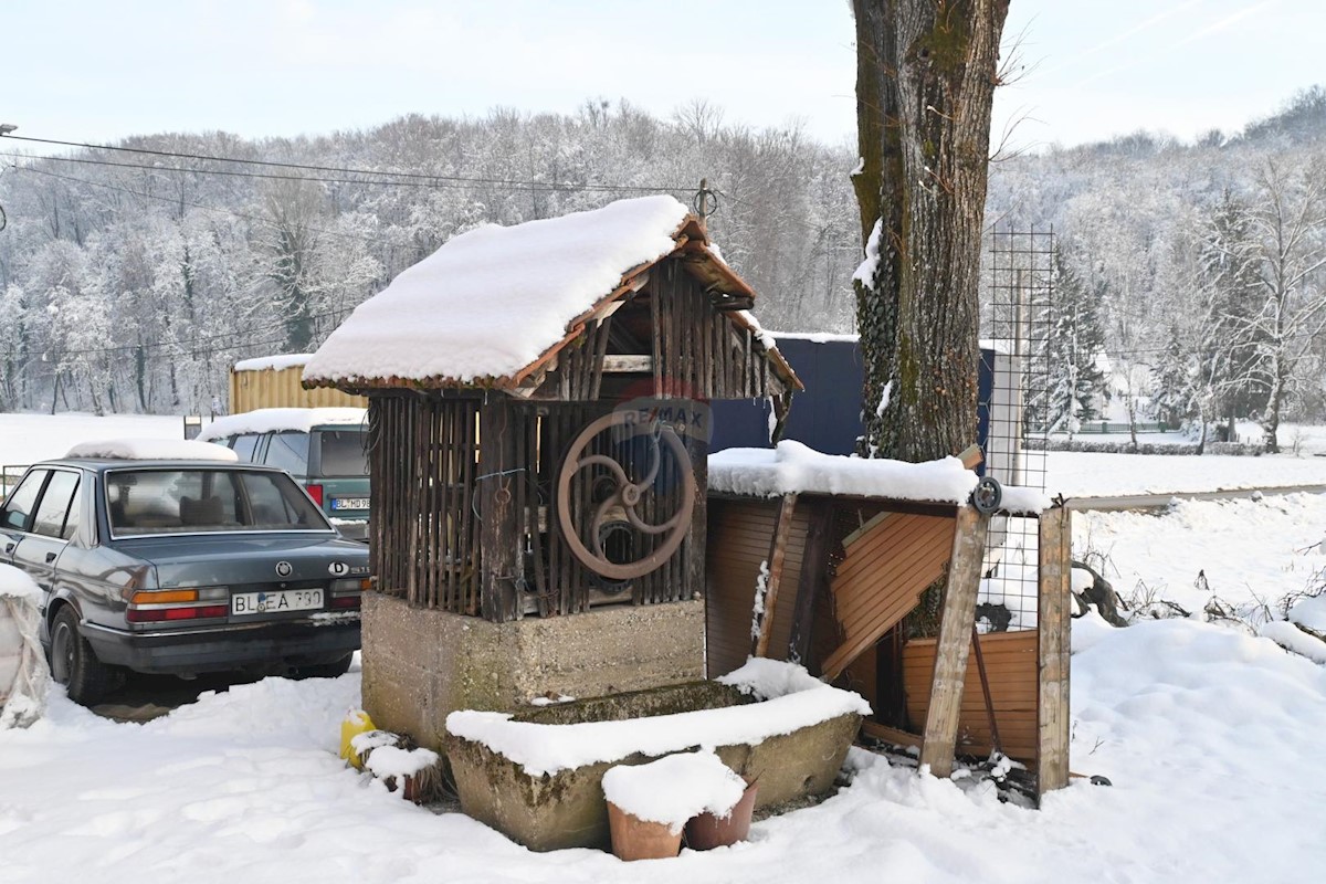 Hiša Gornja Pušća, Pušća, 276m2