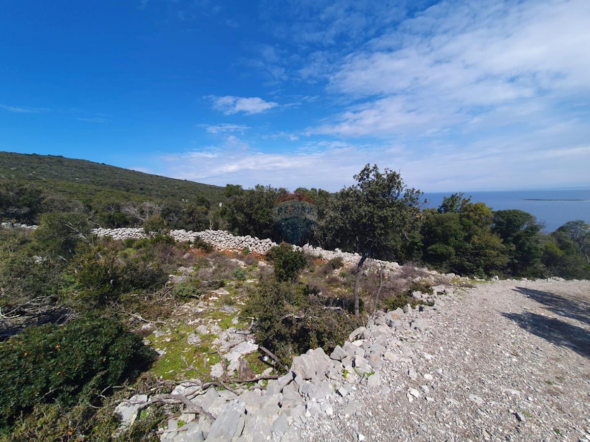 Stavbno zemljišče Veli Lošinj, Mali Lošinj, 3.874m2