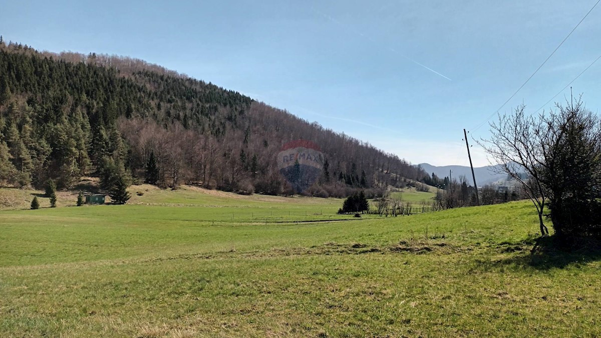 Stavbno zemljišče Sunger, Mrkopalj, 4.571m2