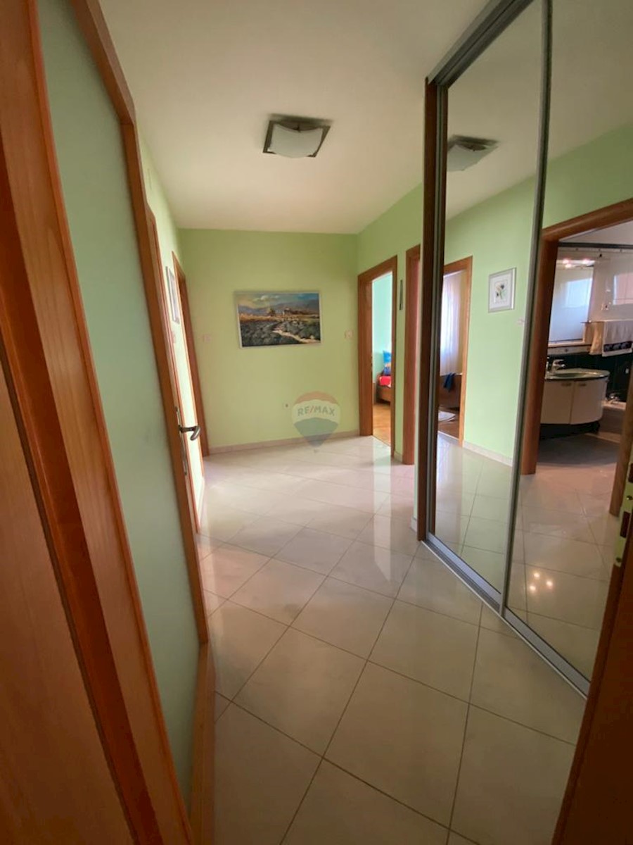 Stanovanje/Apartma Rešetari, Kastav, 133m2