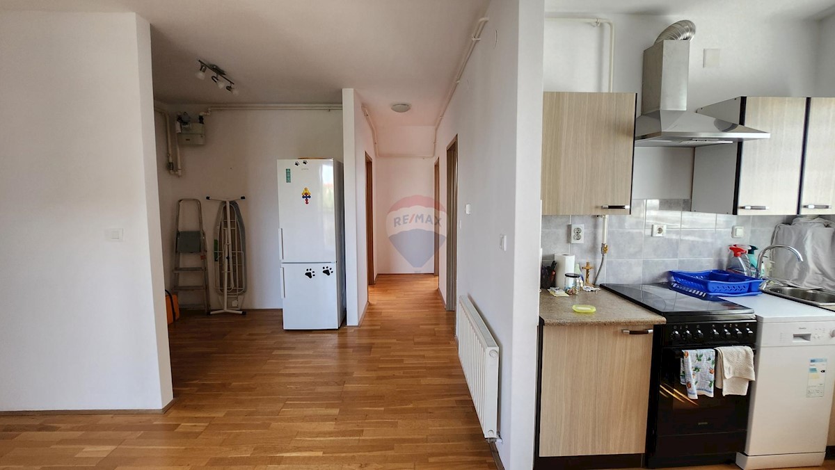 Stanovanje/Apartma Dugo Selo - Centar, Dugo Selo, 56,18m2