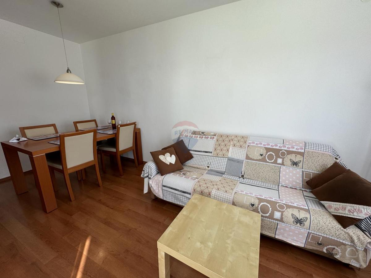 Stanovanje/Apartma Pinezići, Krk, 128m2