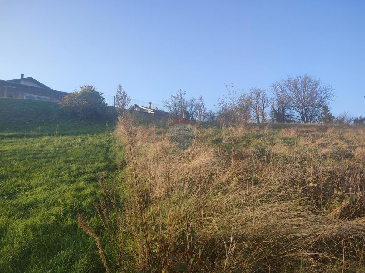 Stavbno zemljišče Švarča, Karlovac, 1.378m2