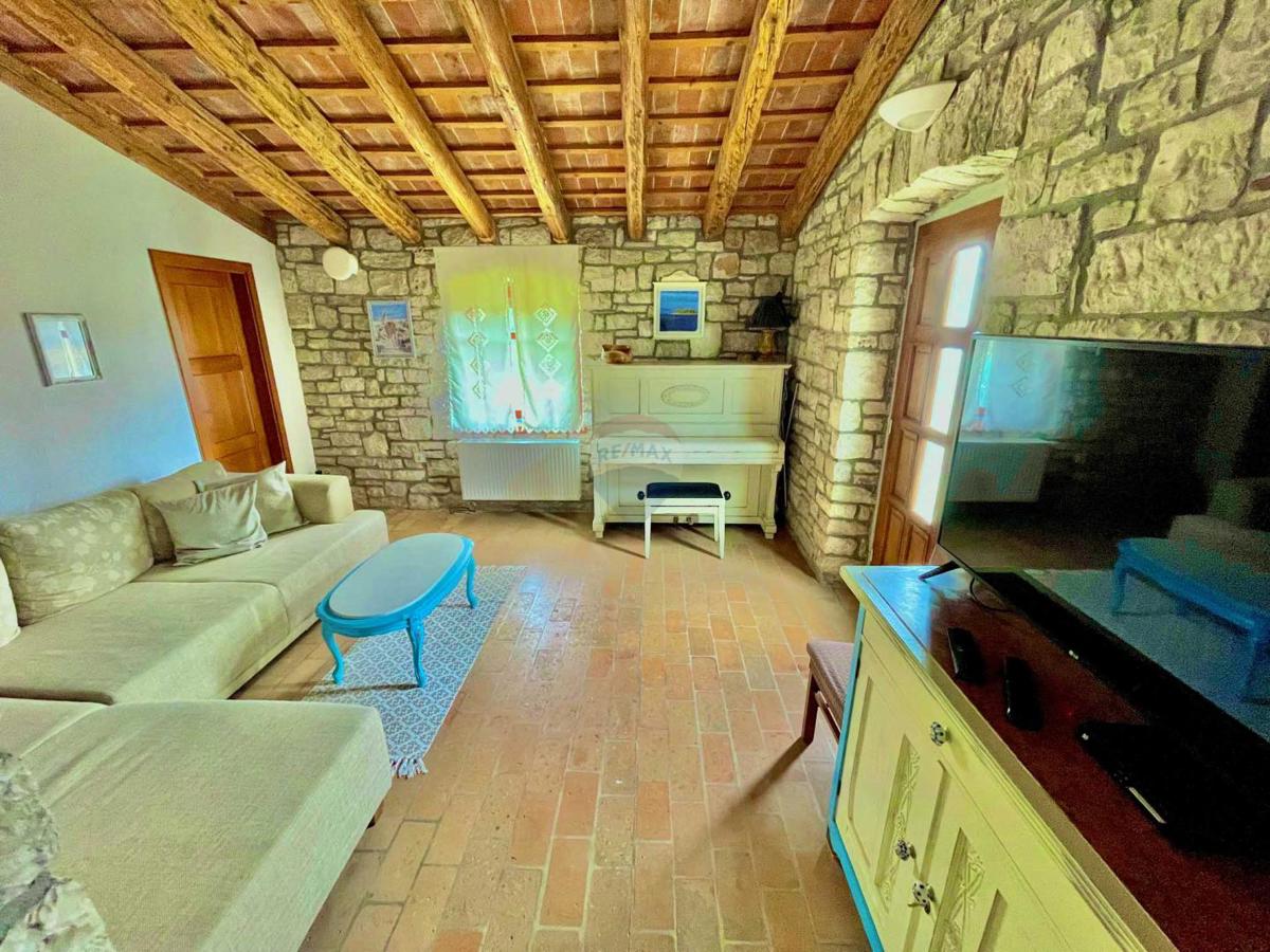 Hiša Kanfanar, 150m2
