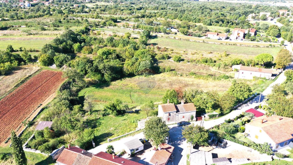 Hiša Marići, Kanfanar, 6.188m2