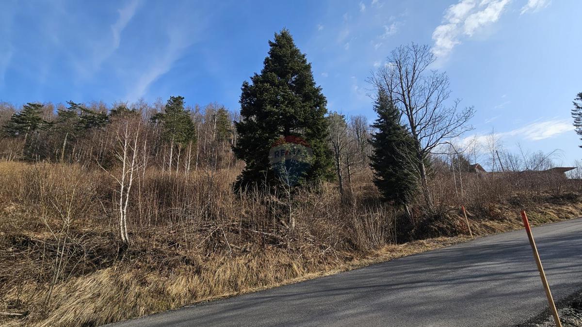 Stavbno zemljišče Fužine, 1.000m2