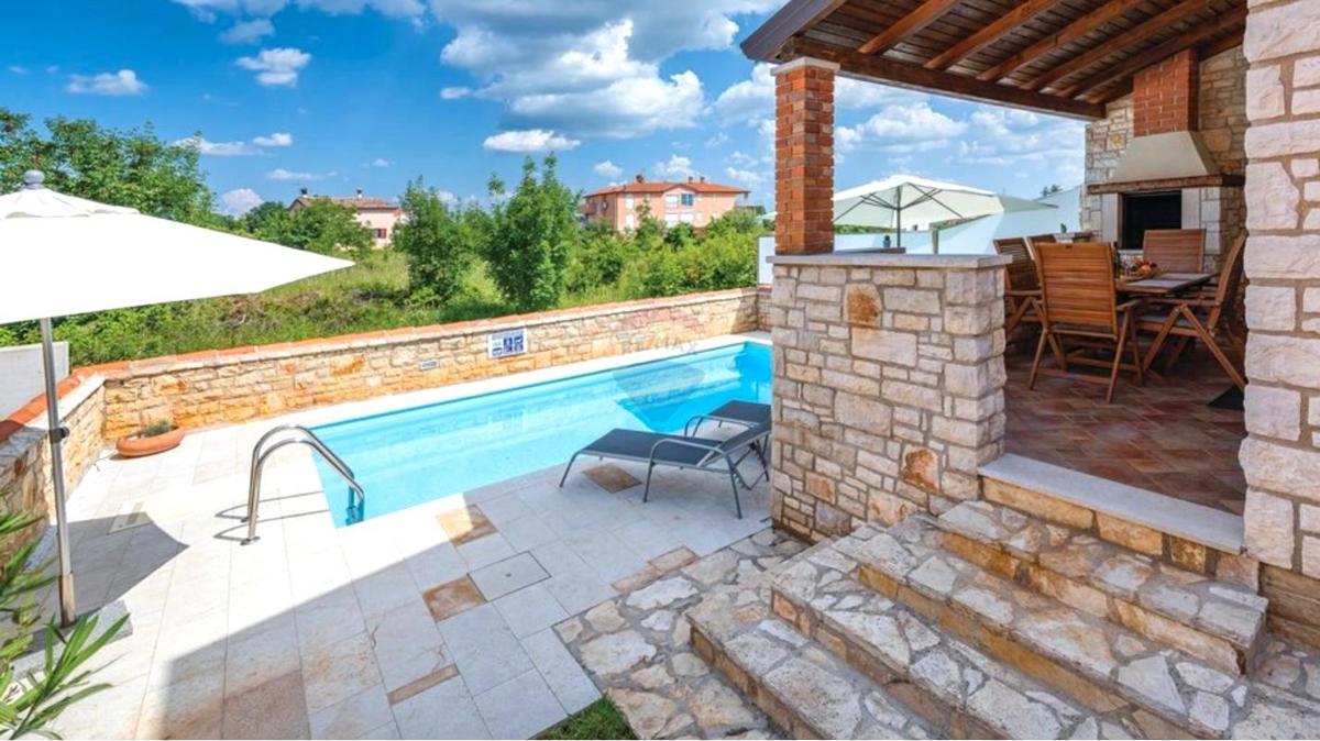 Hiša Lovrečica, Umag, 170,28m2