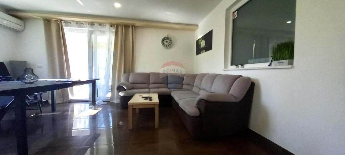 Hiša Boškari, Svetvinčenat, 220m2