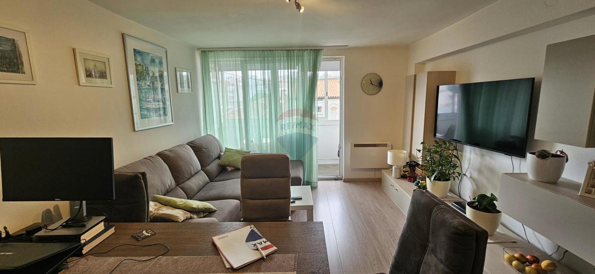 Stanovanje/Apartma Širi centar, Pula, 61m2