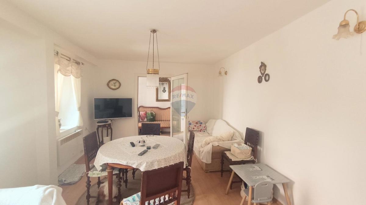 Hiša Rovinj, 79m2