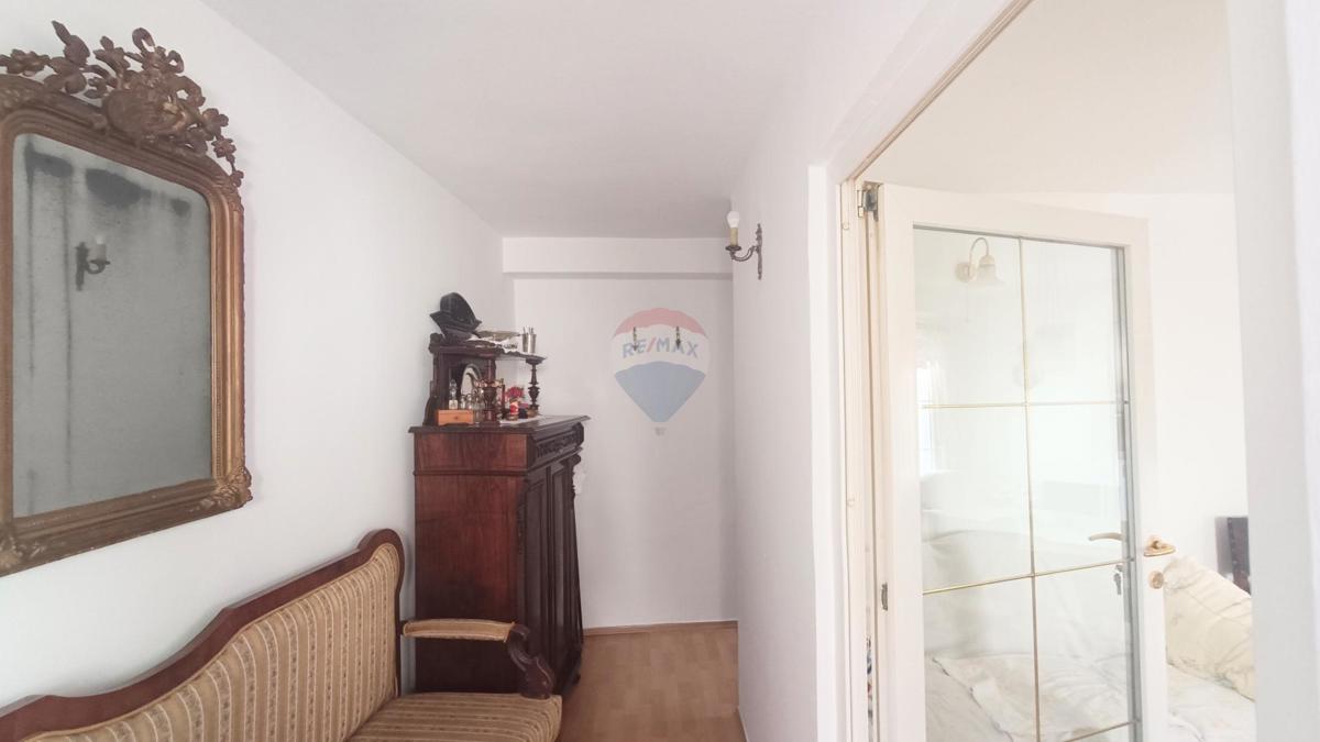Hiša Rovinj, 79m2