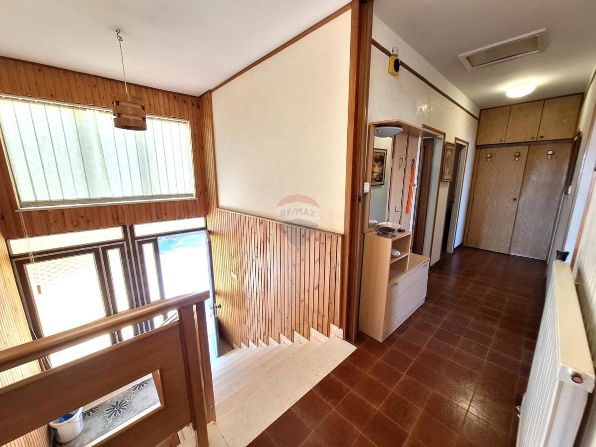 Hiša Pobri, Opatija - Okolica, 250m2
