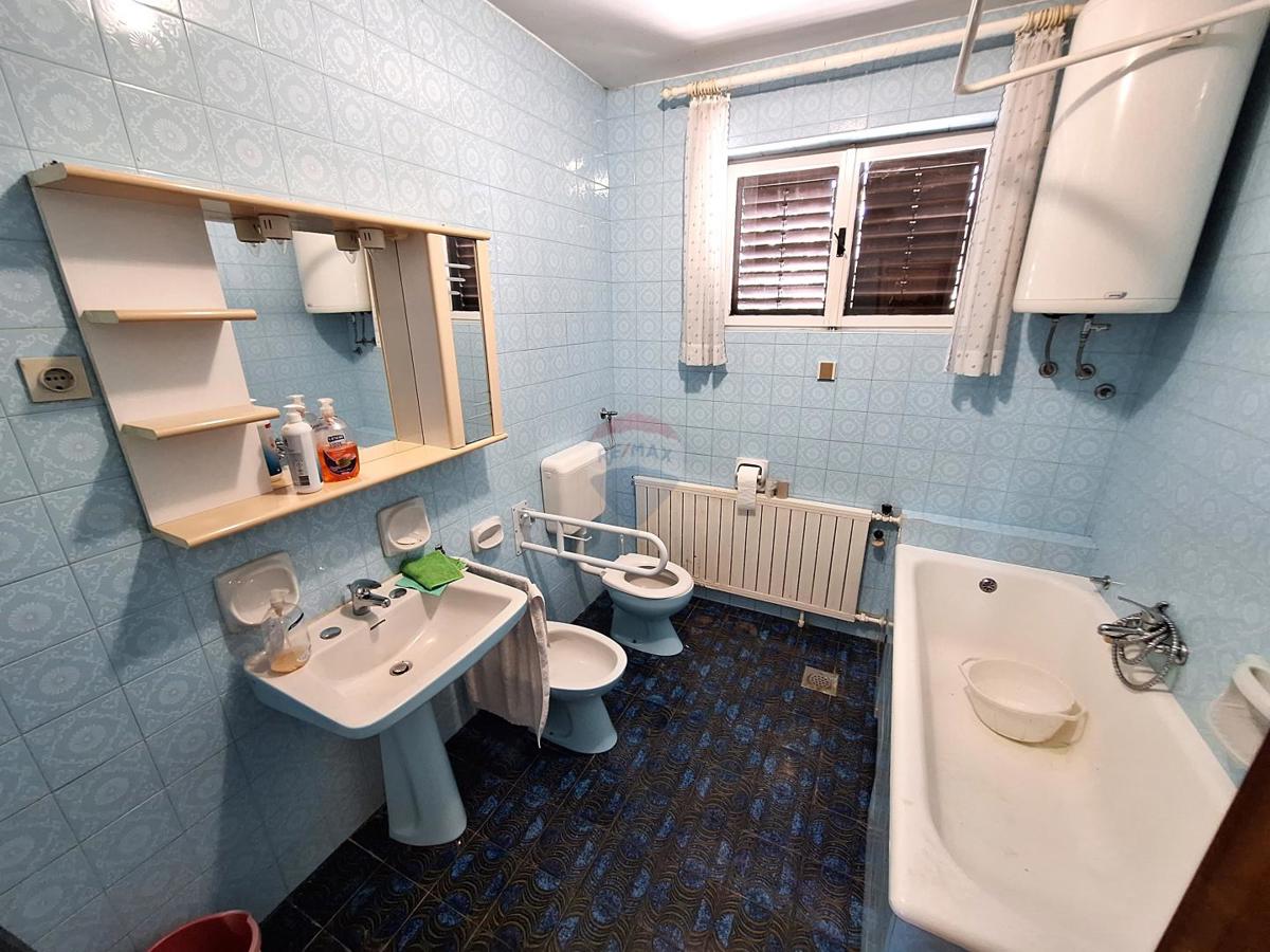 Hiša Pobri, Opatija - Okolica, 250m2