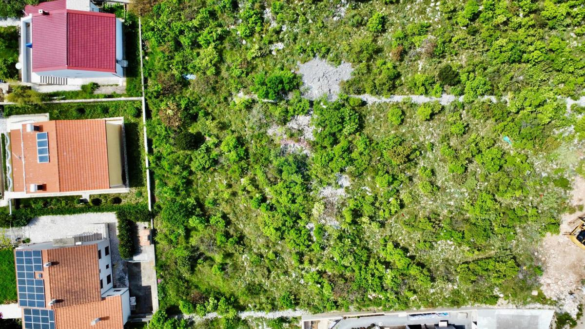 Stavbno zemljišče Novi Vinodolski, 1.494m2