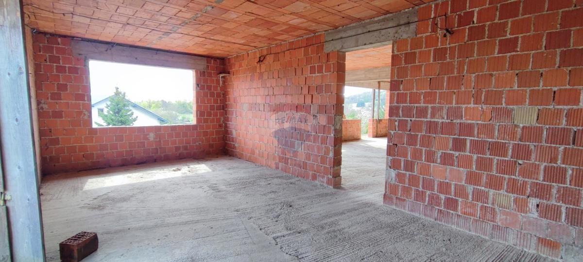 Hiša Obrež Zelinski, Sveti Ivan Zelina, 840m2