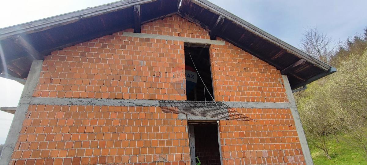 Hiša Obrež Zelinski, Sveti Ivan Zelina, 840m2