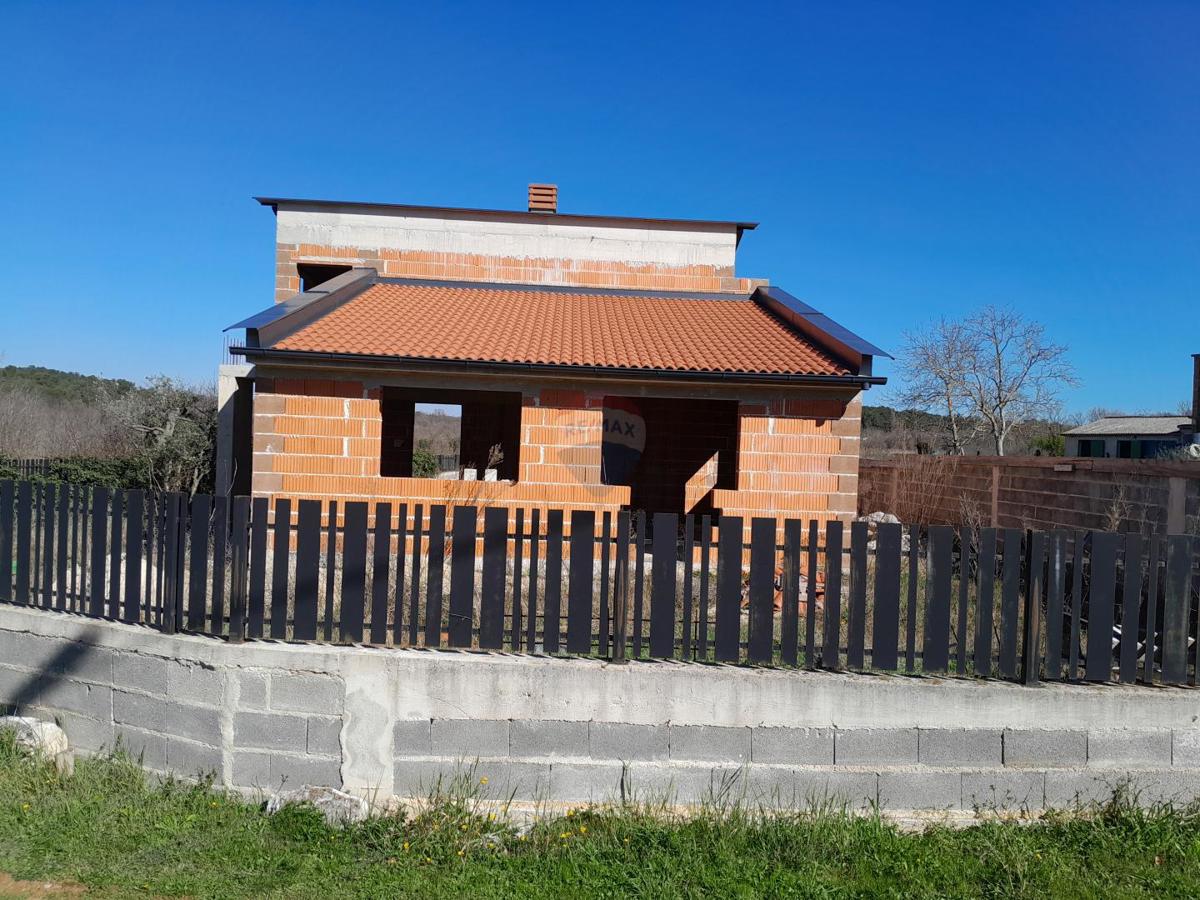 Hiša Manjadvorci, Barban, 120m2