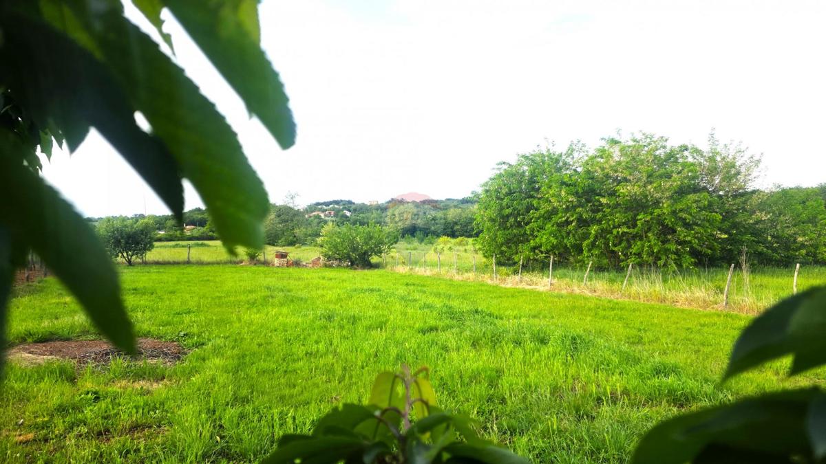 Stavbno zemljišče Materada, Umag, 1.109m2