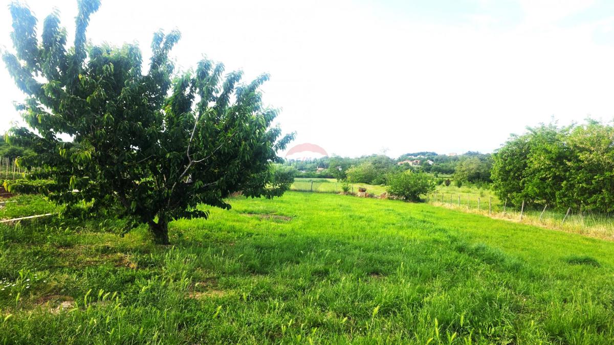Stavbno zemljišče Materada, Umag, 1.109m2