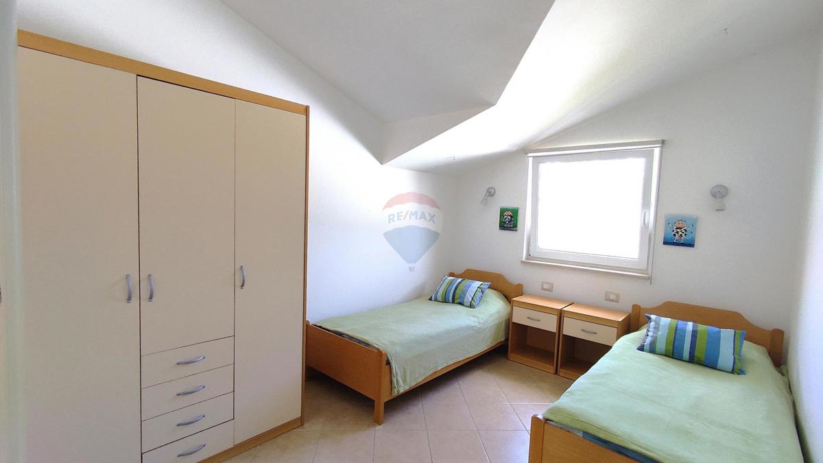 Hiša Lovrečica, Umag, 245m2