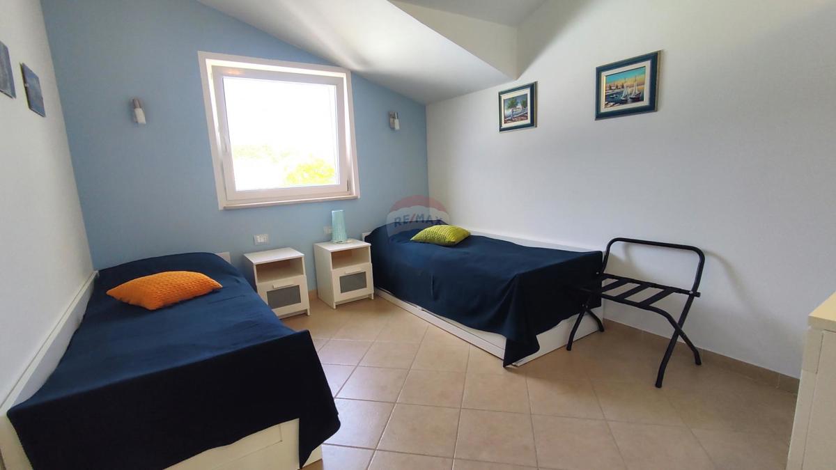 Hiša Lovrečica, Umag, 245m2
