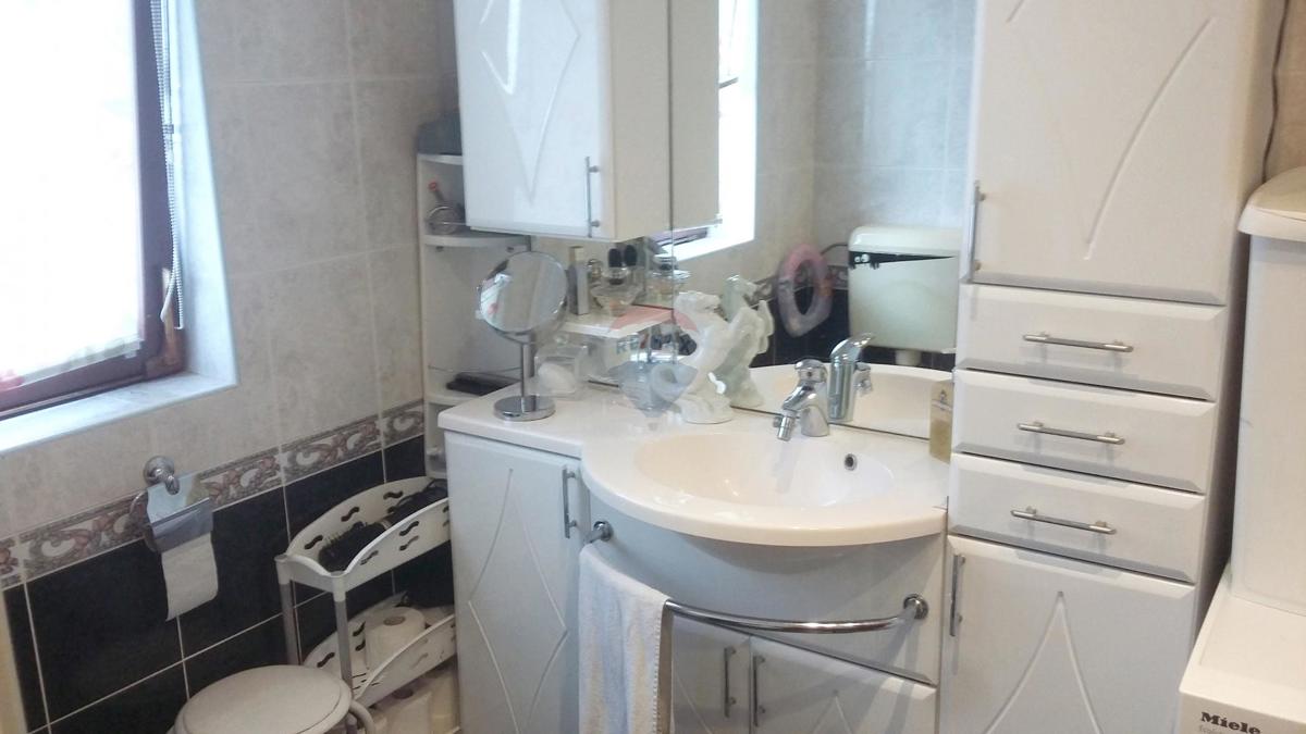 Stanovanje/Apartma Umag, 135,93m2