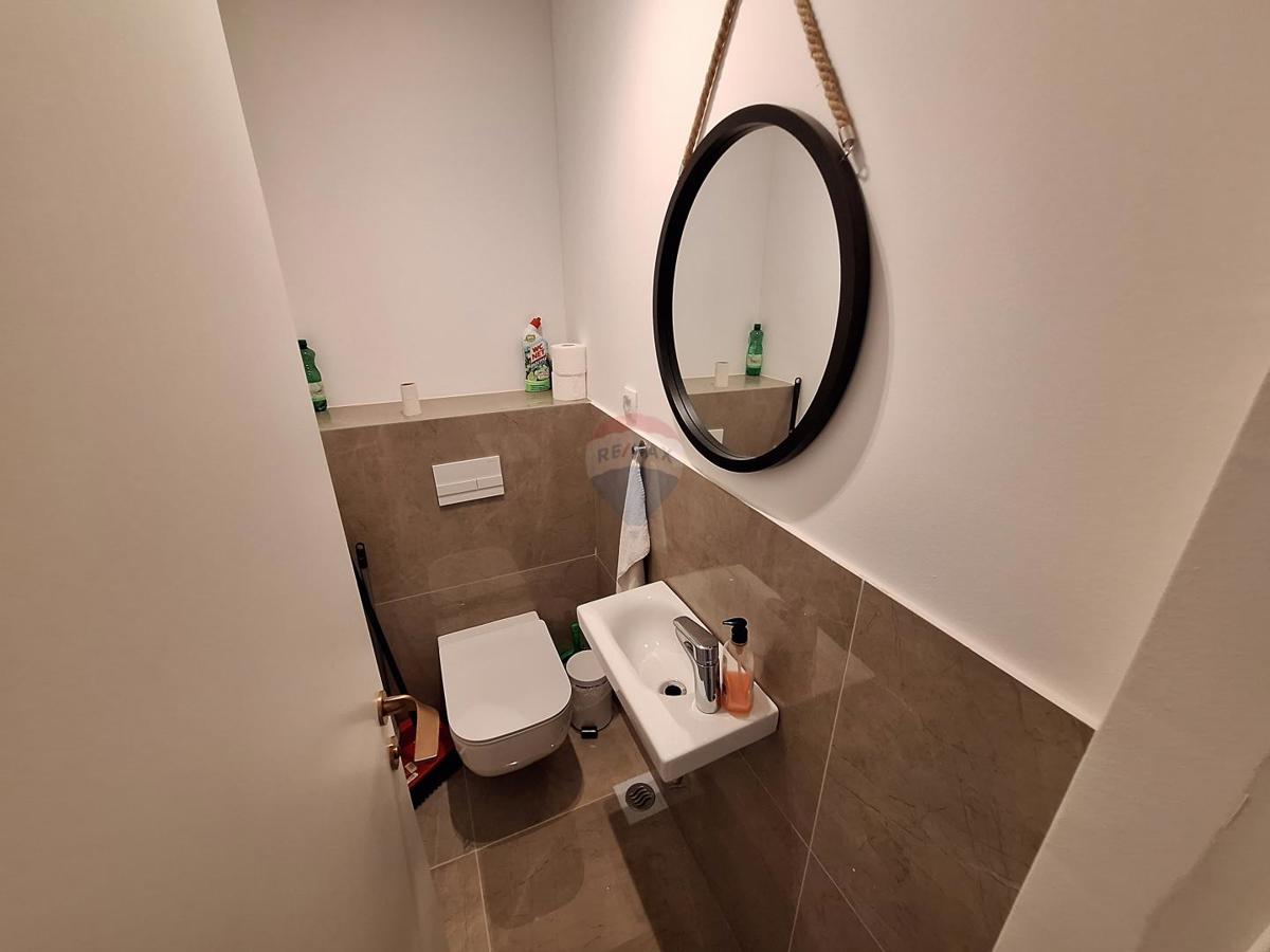Stanovanje/Apartma Dobreć, Opatija - Okolica, 133m2