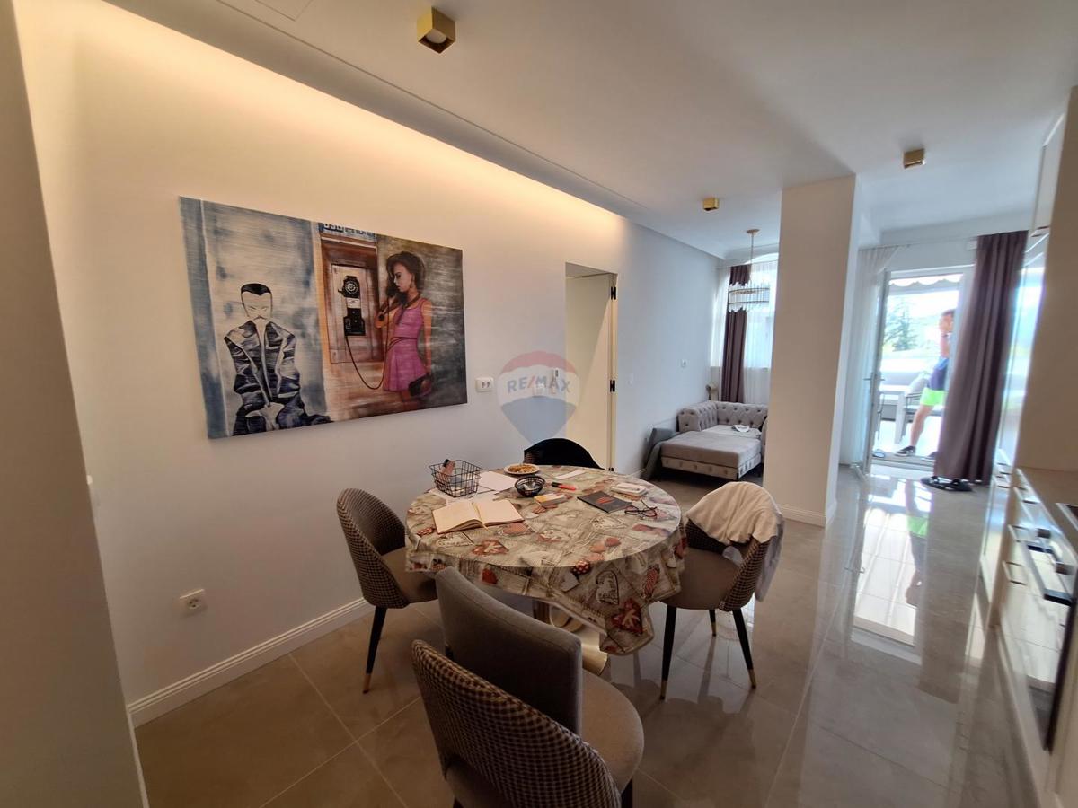 Stanovanje/Apartma Dobreć, Opatija - Okolica, 133m2