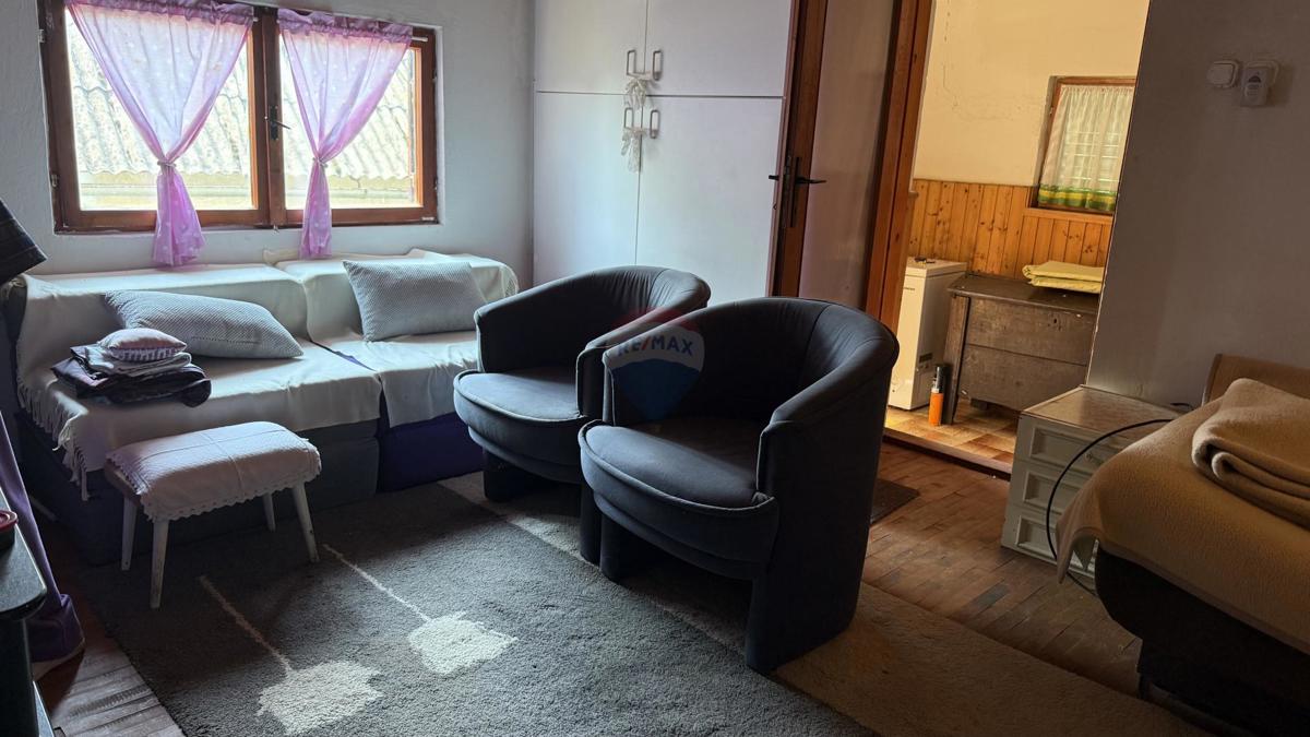 Hiša Pešćenica, Lekenik, 46m2