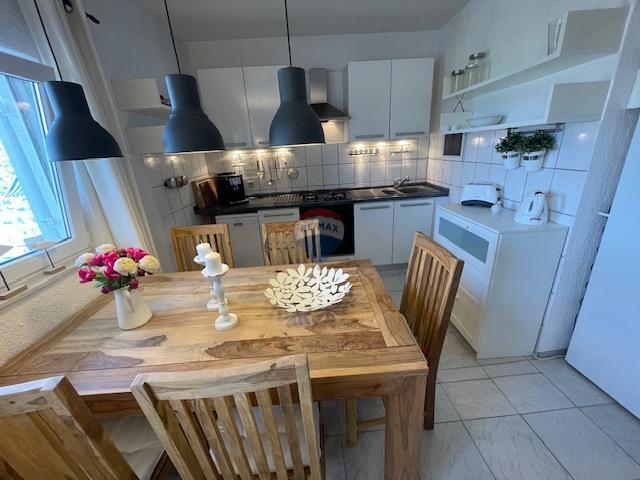 Hiša Klenovica, Novi Vinodolski, 191m2