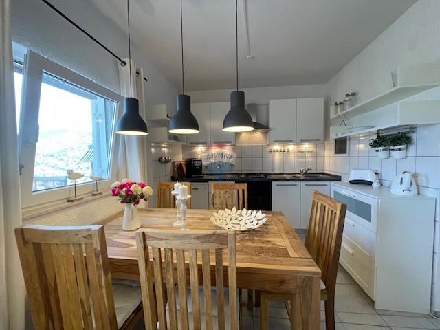 Hiša Klenovica, Novi Vinodolski, 191m2