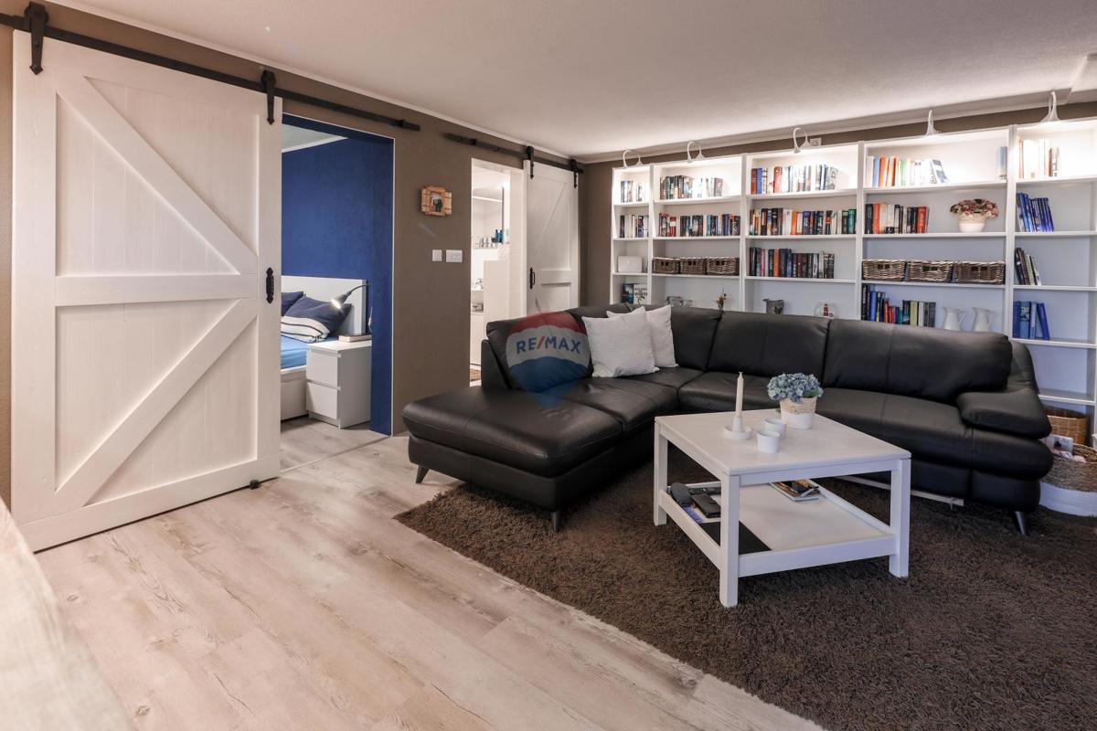 Hiša Klenovica, Novi Vinodolski, 191m2