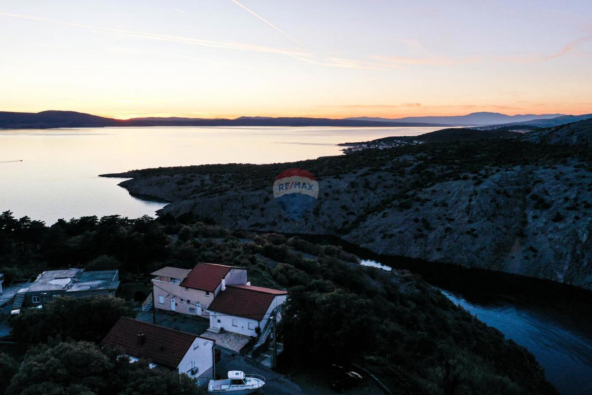 Hiša Klenovica, Novi Vinodolski, 191m2