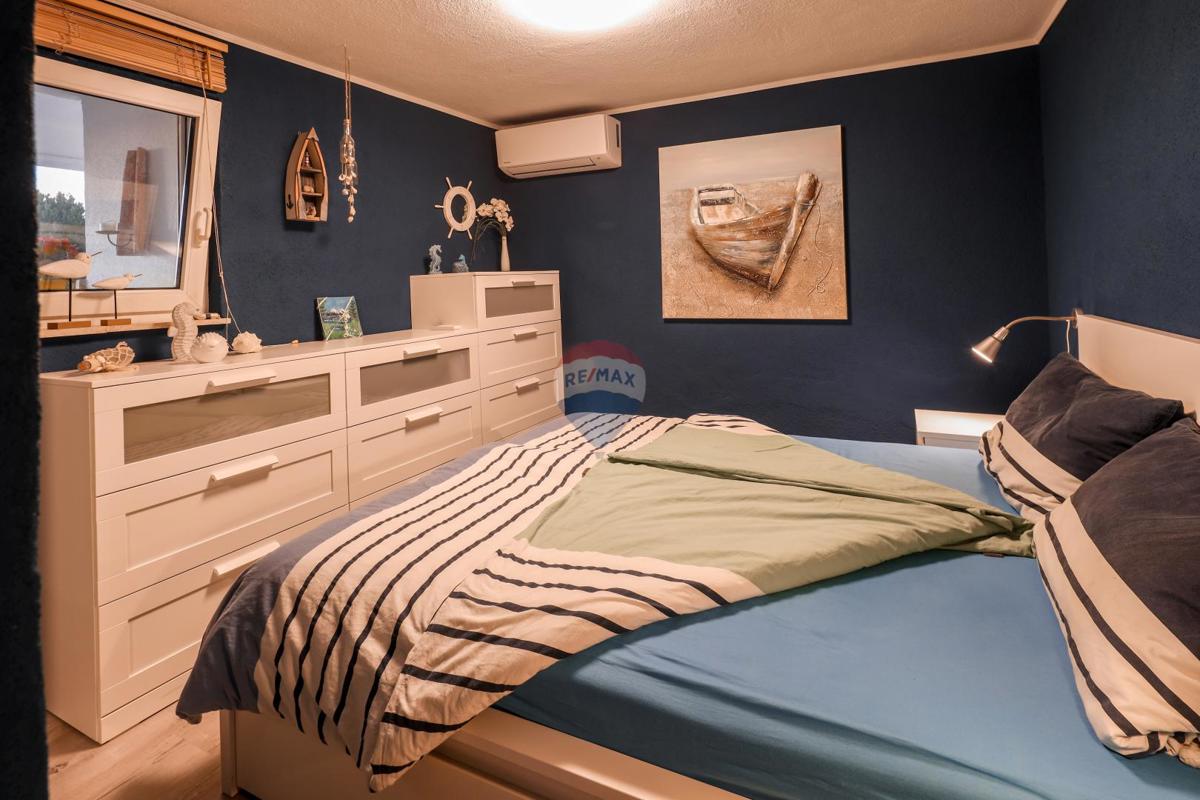 Hiša Klenovica, Novi Vinodolski, 191m2