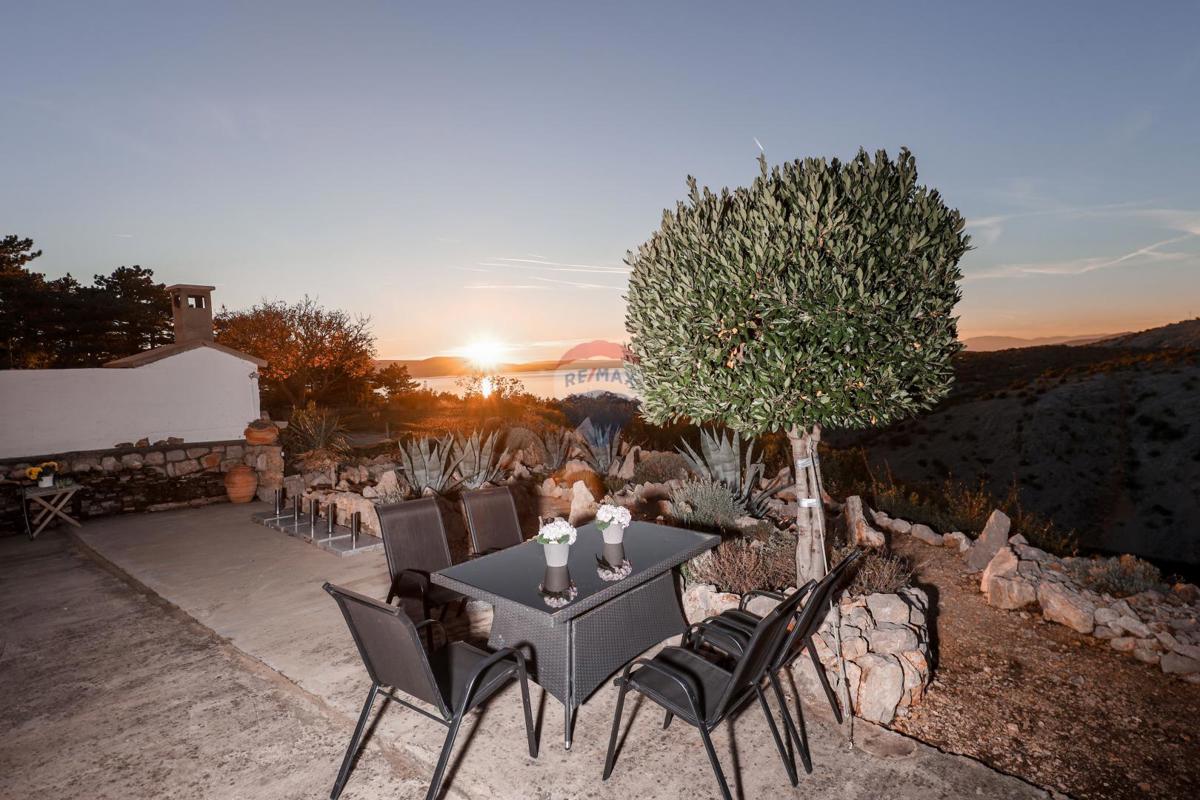 Hiša Klenovica, Novi Vinodolski, 191m2