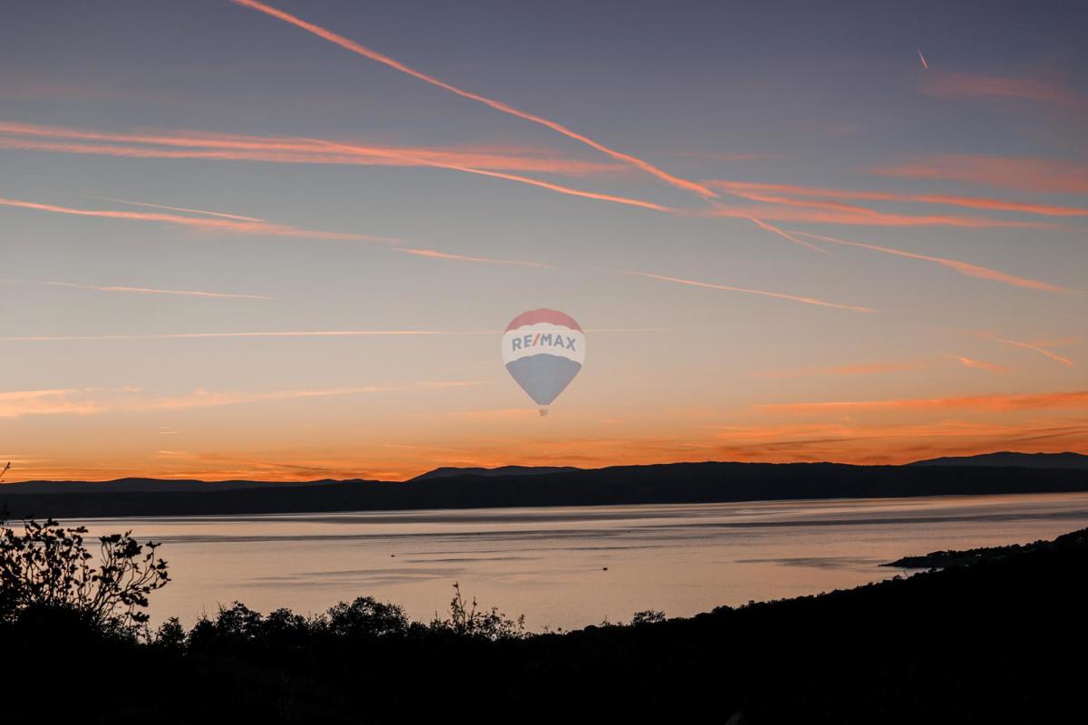 Hiša Klenovica, Novi Vinodolski, 191m2