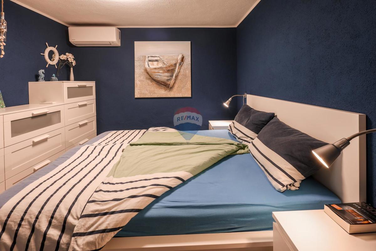 Hiša Klenovica, Novi Vinodolski, 191m2