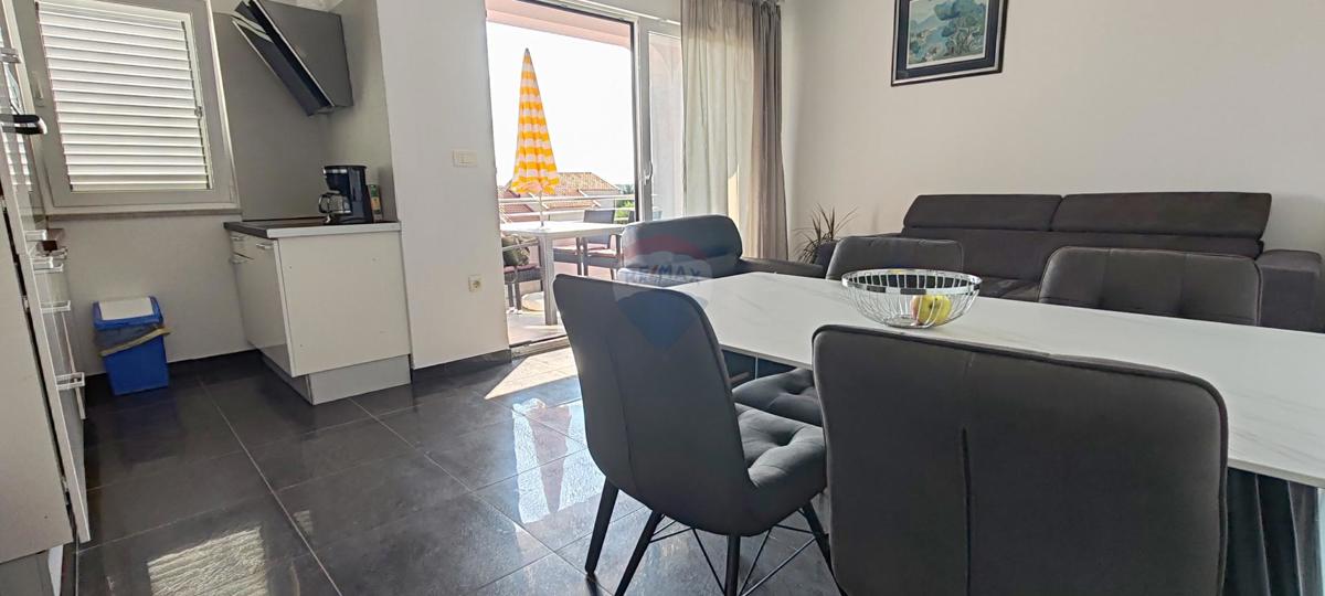 Stanovanje/Apartma Barbat na Rabu, Rab, 95m2