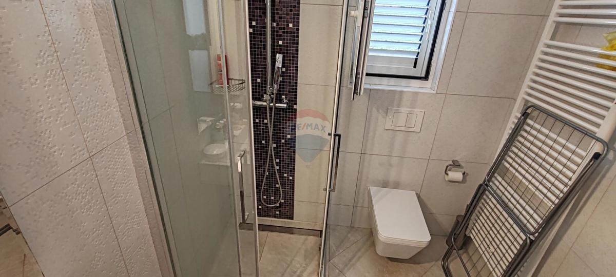 Stanovanje/Apartma Barbat na Rabu, Rab, 95m2