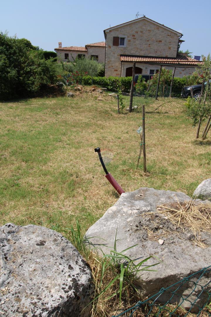 Stavbno zemljišče Barat, Višnjan, 1.222m2