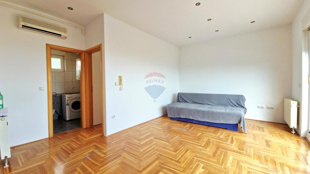 Stanovanje/Apartma Perjavica, Podsused - Vrapče, 49,73m2