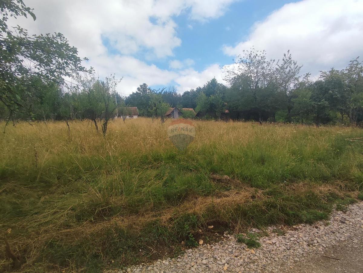 Stavbno zemljišče Gornje Dubrave, Ogulin, 812m2