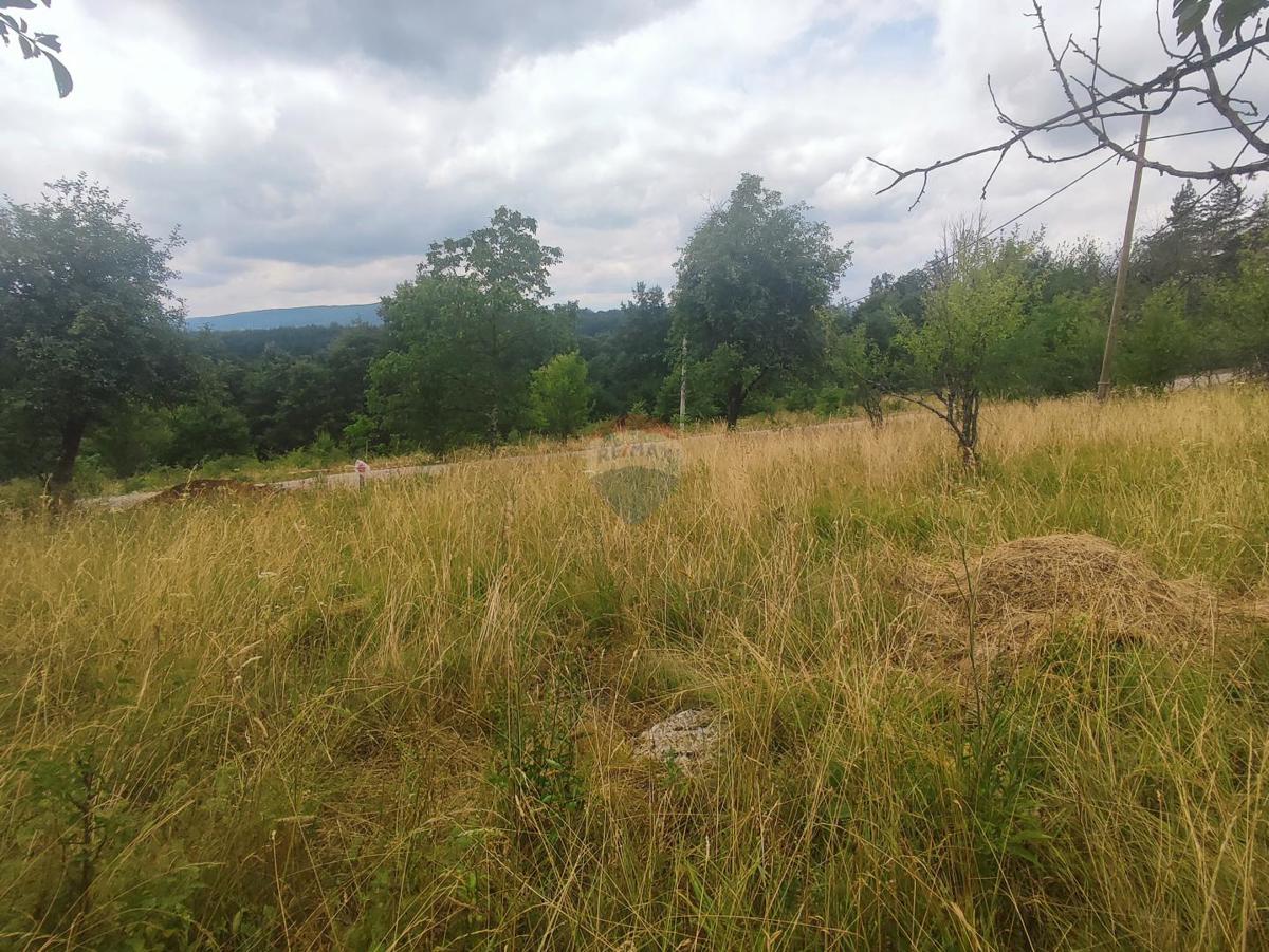 Stavbno zemljišče Gornje Dubrave, Ogulin, 812m2