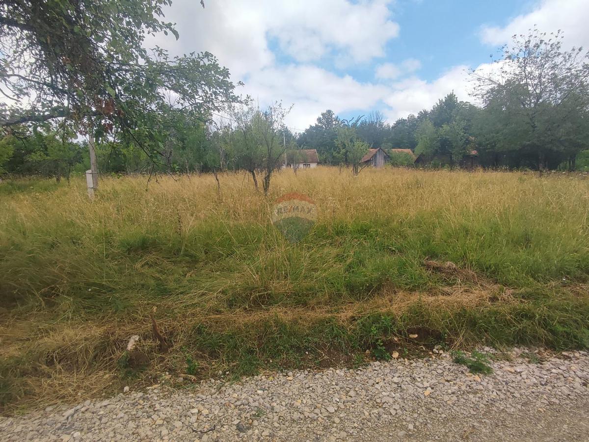 Stavbno zemljišče Gornje Dubrave, Ogulin, 812m2