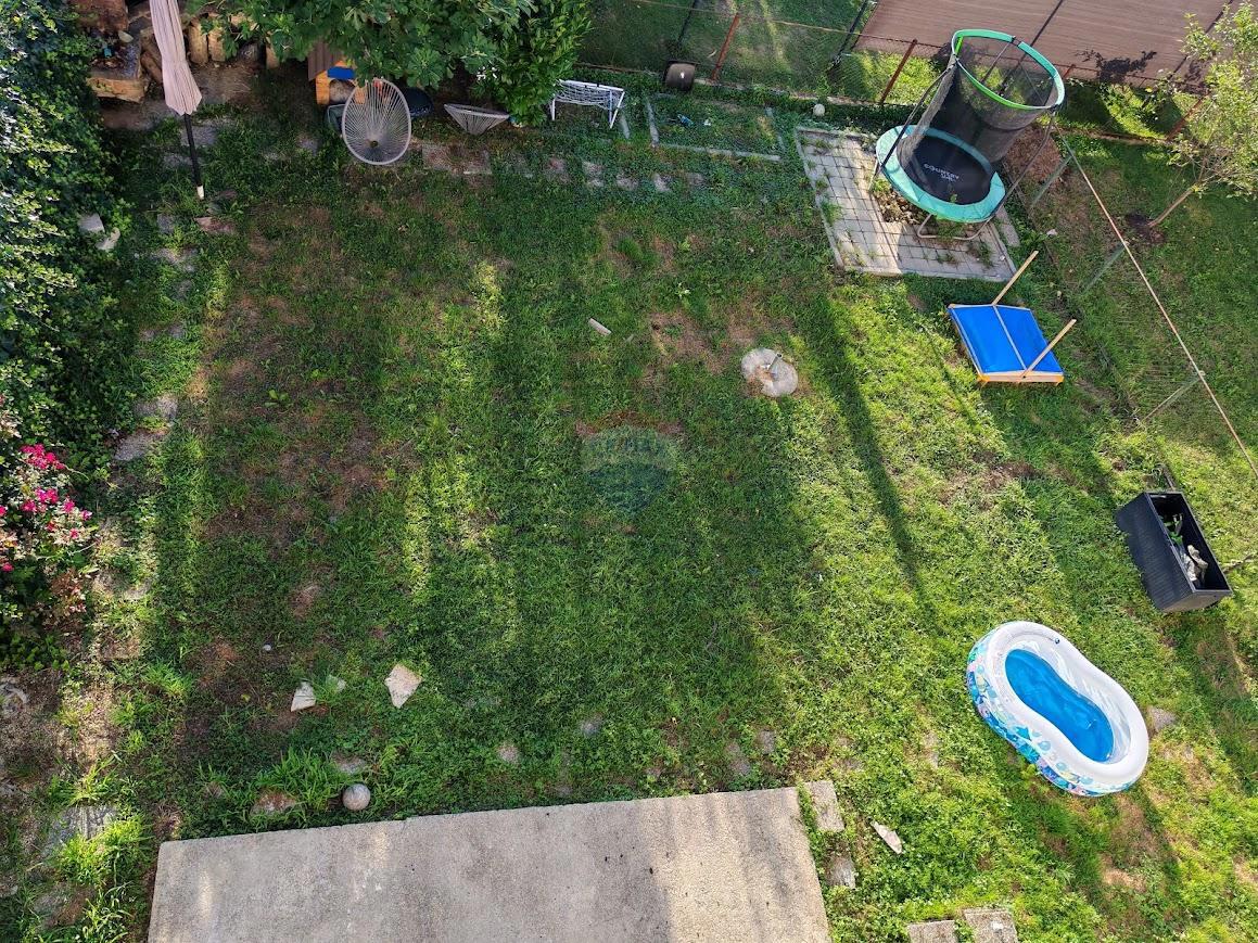 Stanovanje/Apartma Grabrik, Karlovac, 115m2