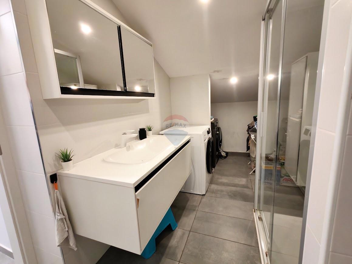 Stanovanje/Apartma Grabrik, Karlovac, 115m2