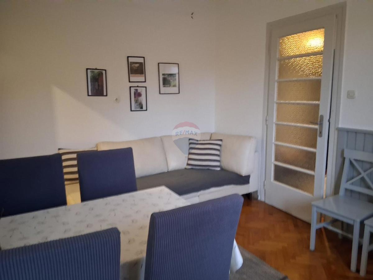 Stanovanje/Apartma Centar, Sisak, 70m2