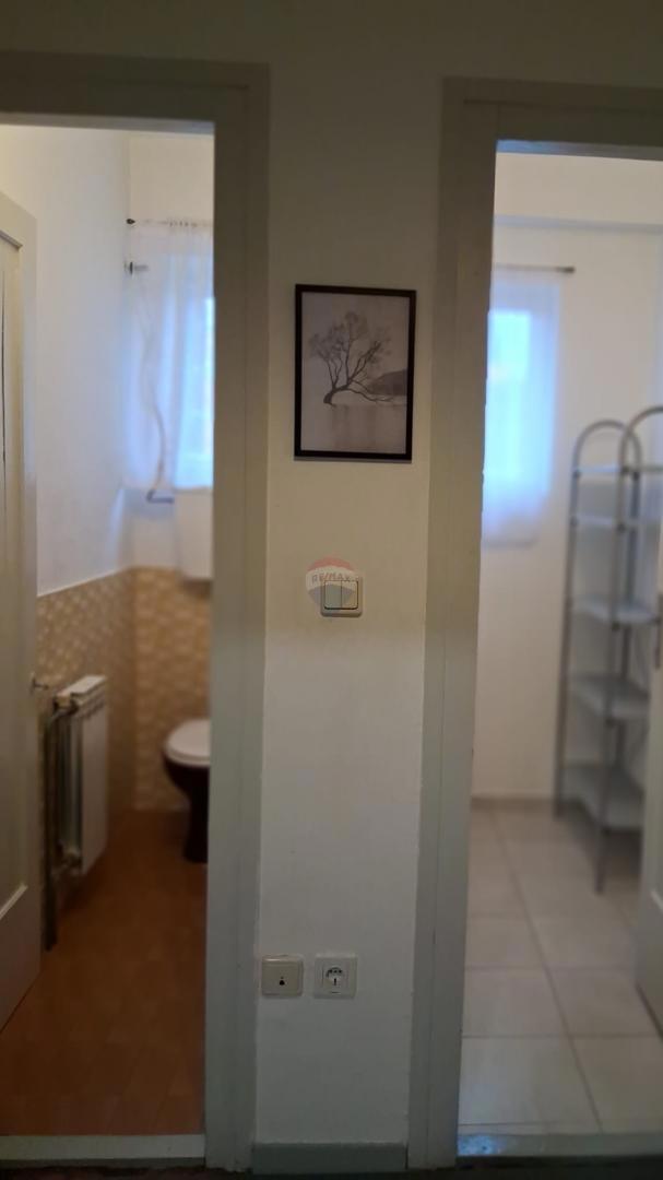 Stanovanje/Apartma Centar, Sisak, 70m2