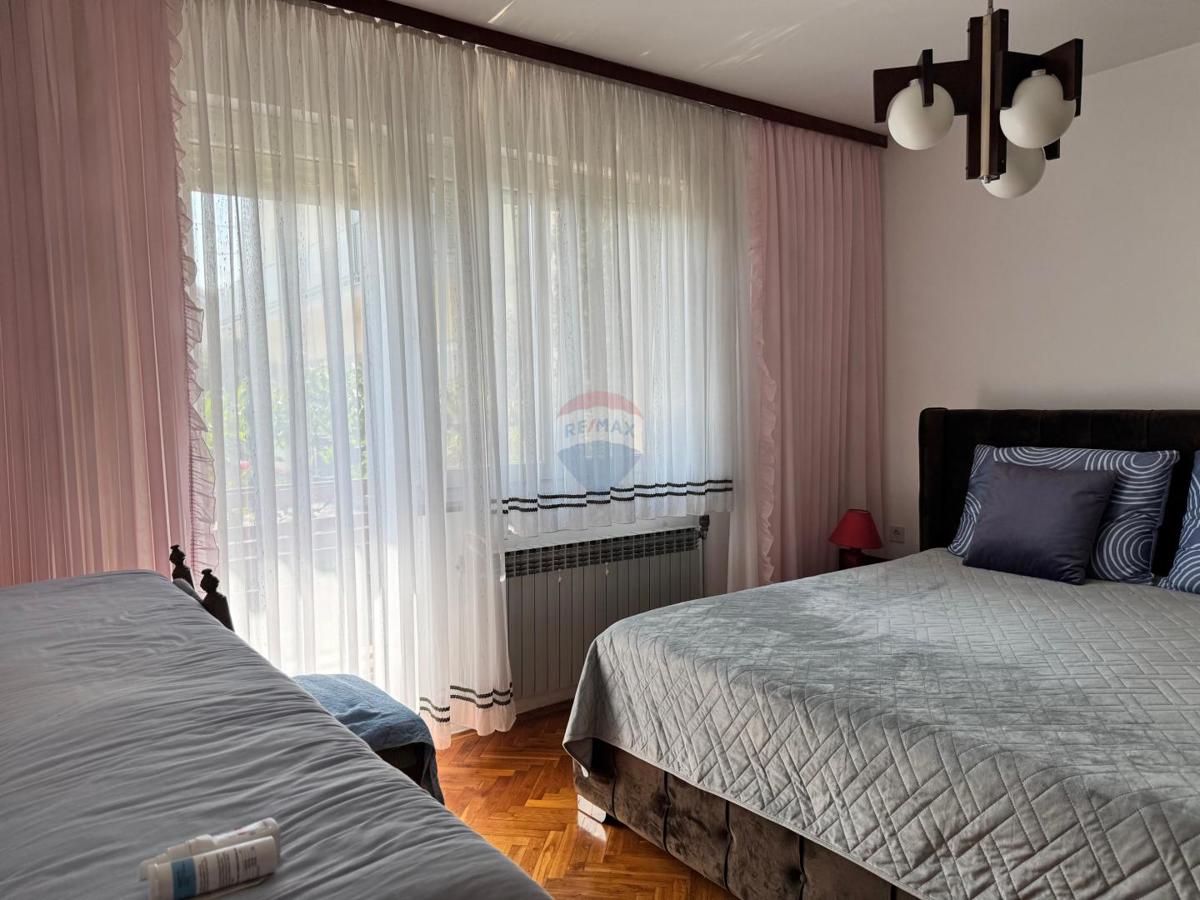 Hiša Centar, Velika Gorica, 470m2